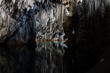 Anahulu Cave
